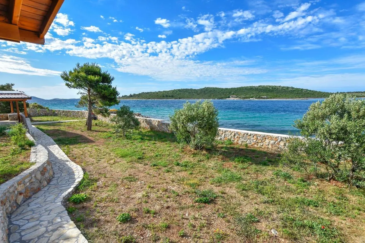 Holiday home Mobile Home Rock Rose 2 Tkon Croatia
